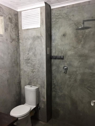 Bathroom 3, Casa Mia Hotel, Walvisbay Urban
