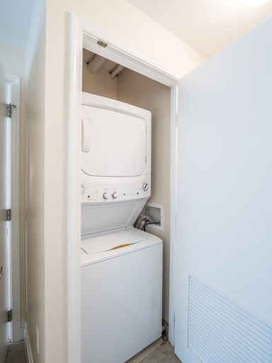 Bathroom 3, Global Luxury Suites at Foggy Bottom, Washington D.C.