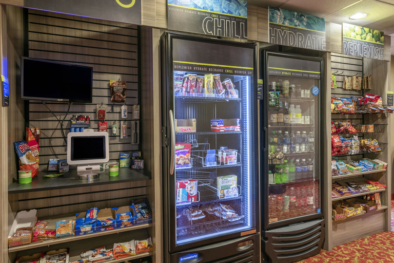 Food & Drinks 5, Comfort Inn & Suites St. Louis - O'Fallon, Saint Charles