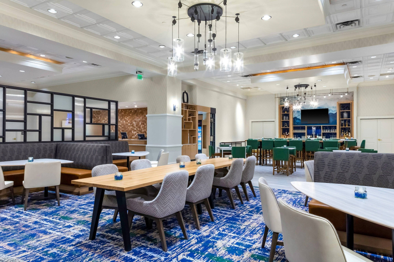 Food & Drinks 5, Residence Inn by Marriott Denver City Center, Denver