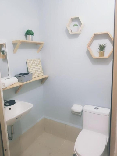 Bathroom 4, Grace Residences Taguig near BGC, Taguig