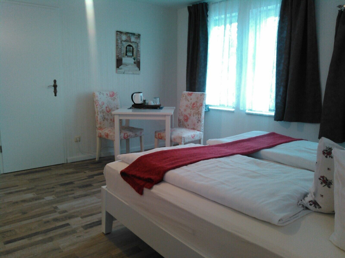 Bedroom 2, Landhotel Possendorf, Weimar