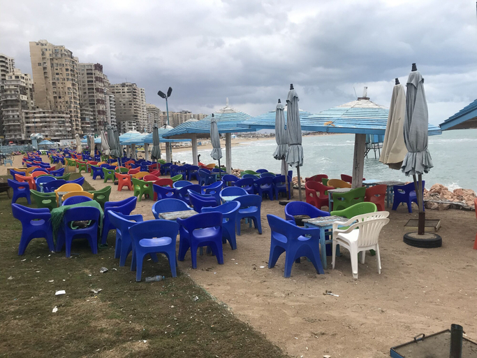 Food & Drinks, Amazing Apartment Beach View Next Hilton, Al-Muntazah