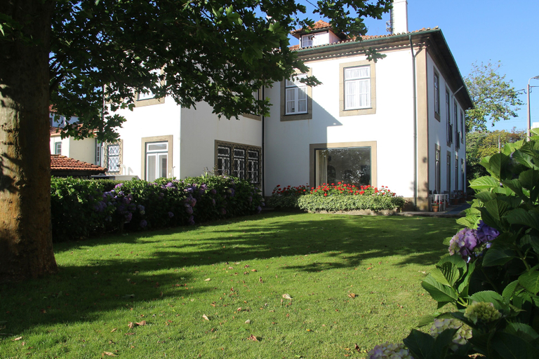 Exterior & Views 2, Charming Beach House - Praia da Granja, Vila Nova de Gaia