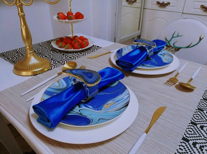 Food & Drinks, Avatar American Style Large Queen Bed Apartment, Shenzhen