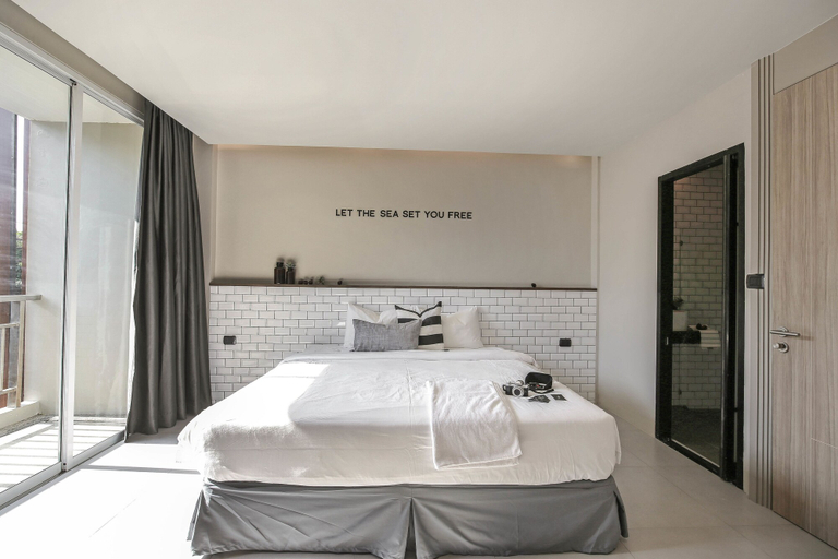 Bedroom 2, Sugar Ohana Poshtel, Phuket Island
