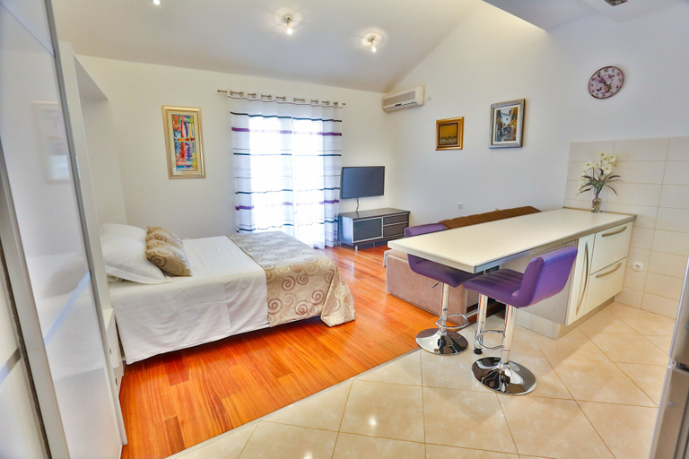 Bedroom 3, Split Summer Lounge Apartments, Split
