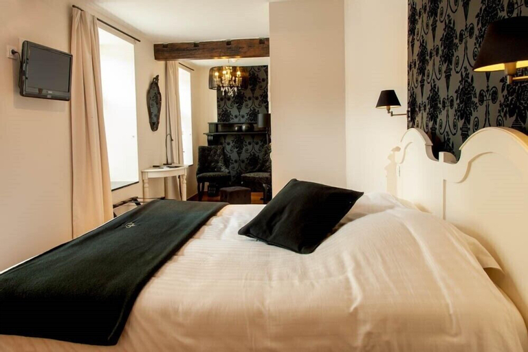 Bedroom 2, Hotel Le Saint Hadelin, Namur