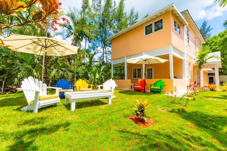 Others 4, Blue Ocean Village House at Cable Beach
