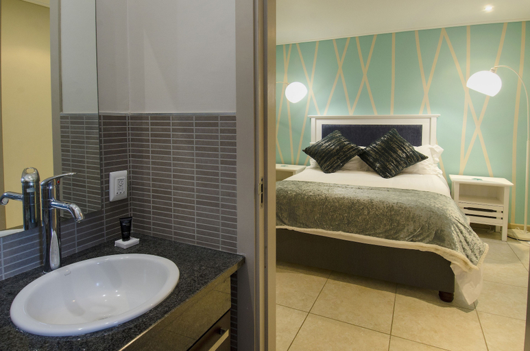 Bedroom 3, 701 30 Degrees, eThekwini