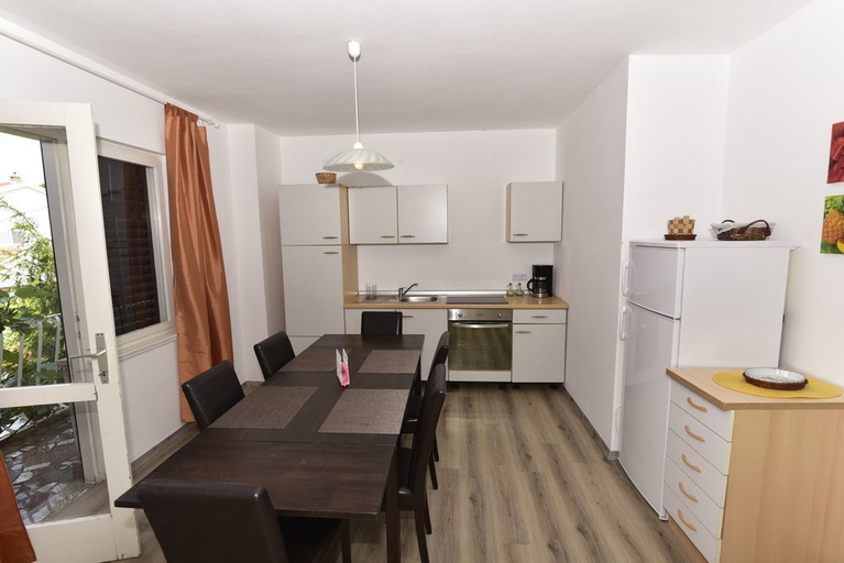Others 5, Apartment Hemingway, Malinska-Dubašnica