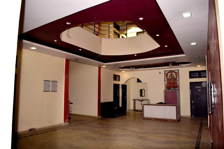 Others 3, Hotel Shakshi, Azamgarh
