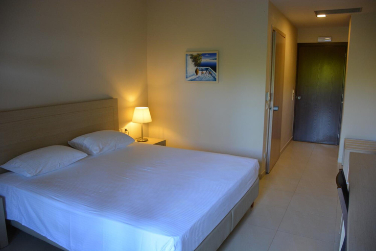 Bedroom 3, Hotel Porto Plaza Beach Resort, North Aegean