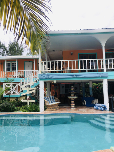 Exterior & Views, Coral Cove Inn