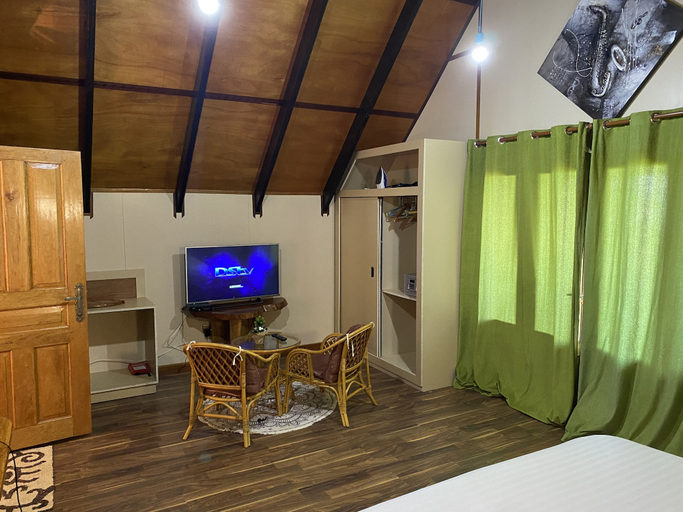 Bedroom 2, Mouggae Blues Villas
