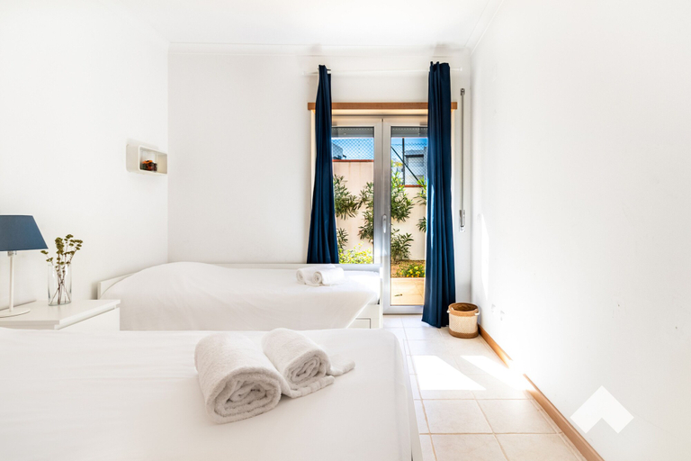 Bedroom 3, Palm02 · Palm Village Apartment 2 3BD · A/C · Terrace, Loulé
