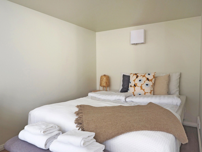 Bedroom 2, Renovated Loft in a Historical Downtown Building, Pirkanmaa