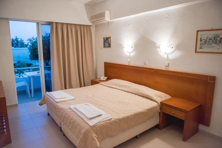 Bedroom 3, Thalia Hotel, South Aegean