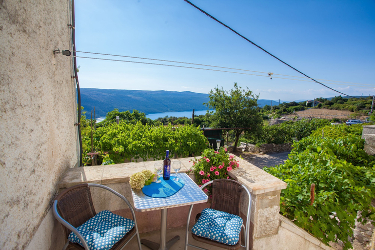 Others 5, Apartment Marija, Cres