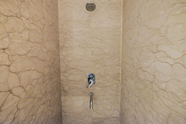 Bathroom 2, 2BR Pancoran L'Avenue Comfy Apartment, South Jakarta