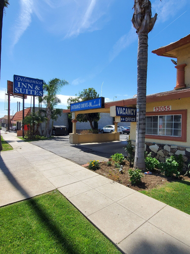 Exterior & Views 1, Delmonico Inn & Suites, Los Angeles