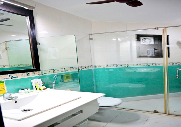 Bathroom 4, Toshali Sands Nature Escape, Puri