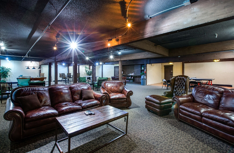 Others 4, 46SLL - Convenient - Economical - WiFi - Sleeps 2, Whatcom