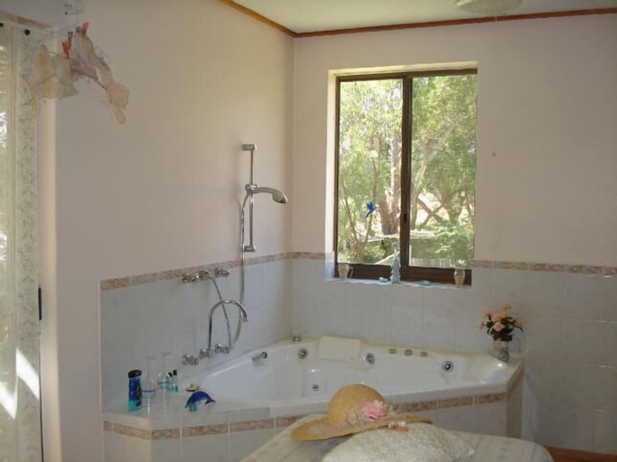 Bedroom 4, Pamela's Retreat, Bridgetown-Greenbushes
