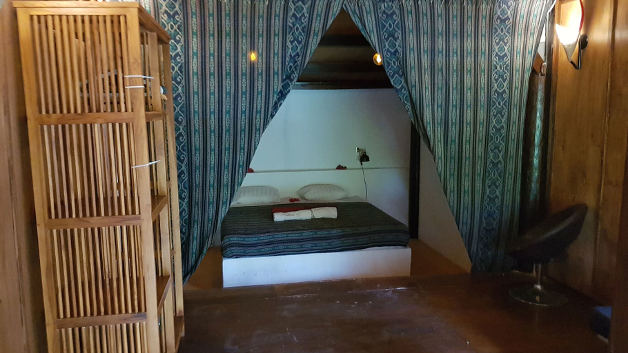 Bedroom, Adeng-Adeng Bungalows, Lombok