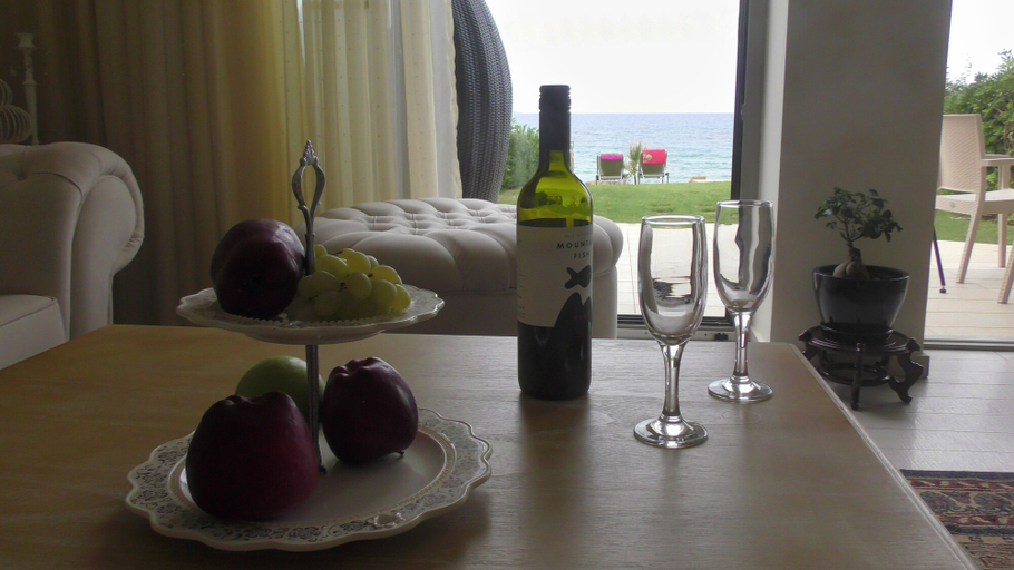 Others 4, Beach Front Villa Maria, Crete