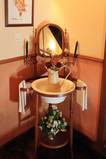 Bathroom 5, Hotel Rural Irigoienea, Navarra