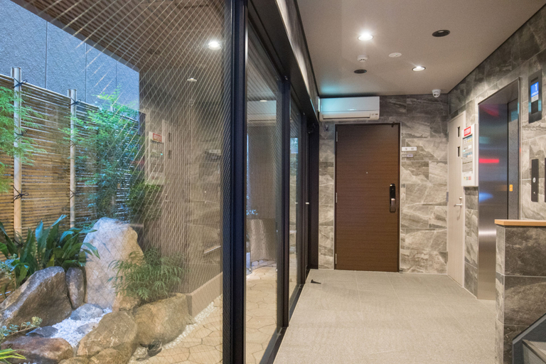 Others 5, Hotel Yu-shu, Osaka
