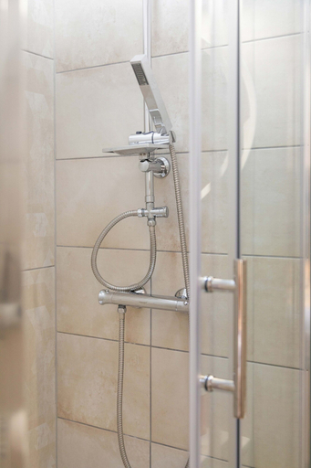 Bathroom 2, Newly Refurbished Studio Near Maksimir, Zagreb