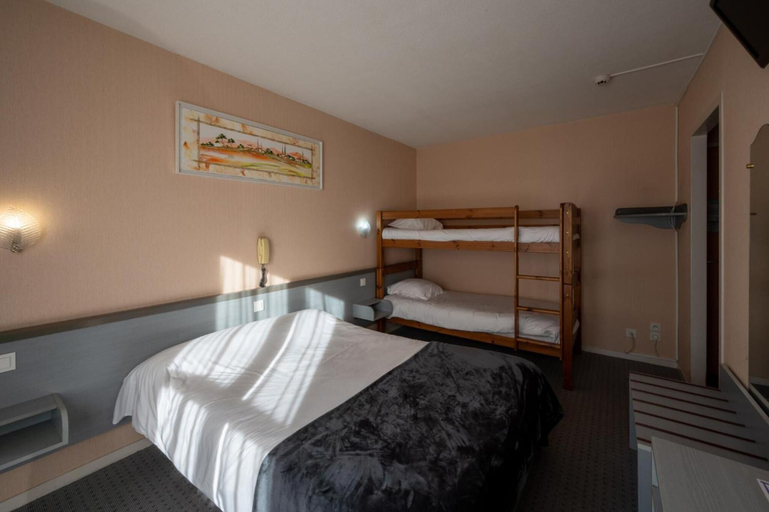 Bedroom 3, Hôtel du Soleil Levant, Hautes-Pyrénées