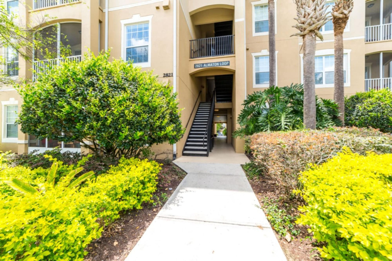Exterior & Views 2, 3 Bedroom Condo, Osceola
