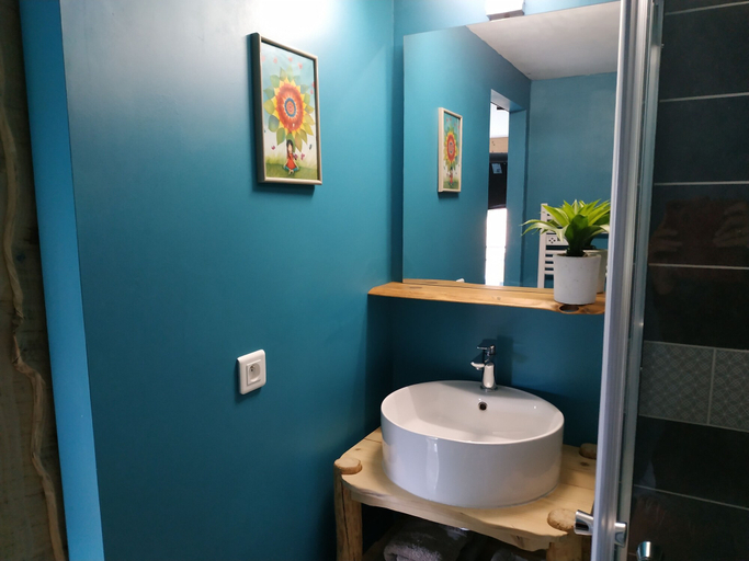 Bathroom 5, Chambre d'Hotes des Bassins, Haute-Savoie