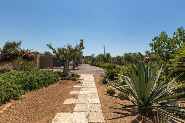 Others 5, Villa Carriero, Lecce
