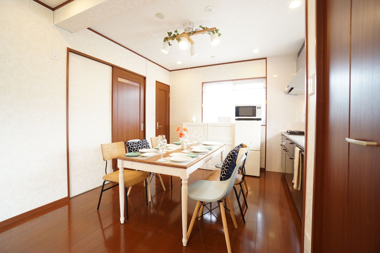 Others 5, PINK Suite HOUSE, Nanjō