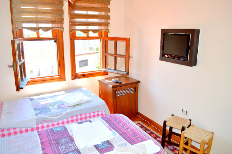 Bedroom 3, Yasar Marin Denizer Pansiyon, Amasra