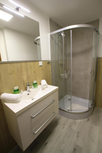 Bathroom 3, Hotel Markterwirt, Sankt Johann im Pongau