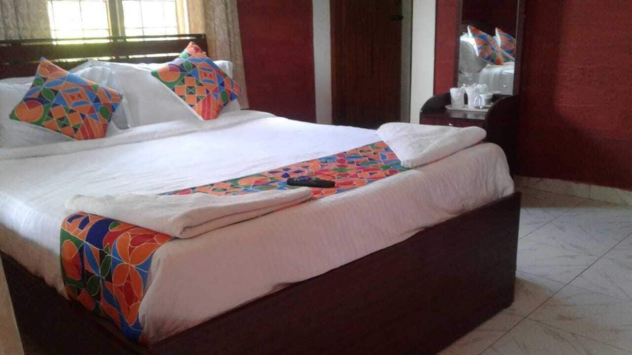 Bedroom 2, Safari Land Resort, The Nilgiris
