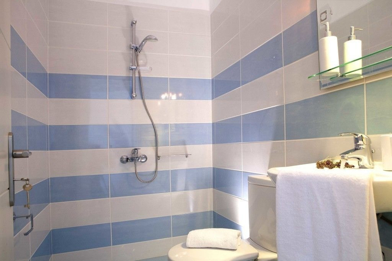Bathroom 3, Violitzis Villas, Ionian Islands