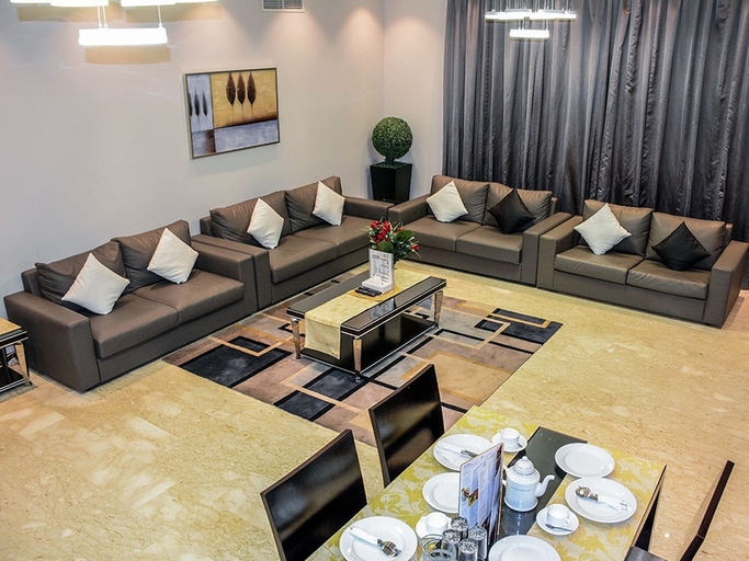 Others 5, RURU Tower, Manama