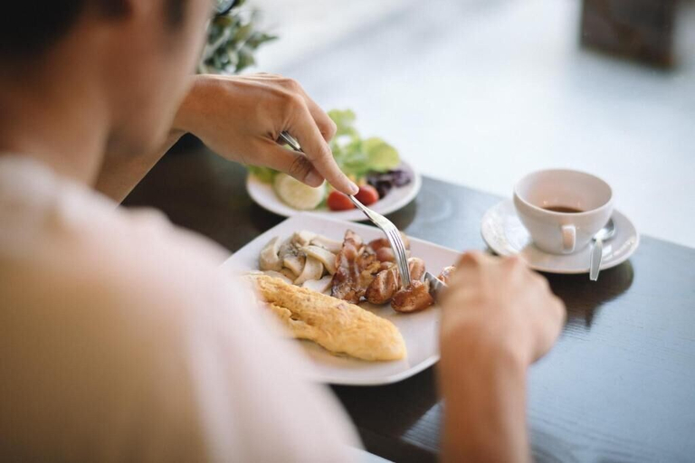 Food & Drinks 4, Sugar Ohana Poshtel, Phuket Island