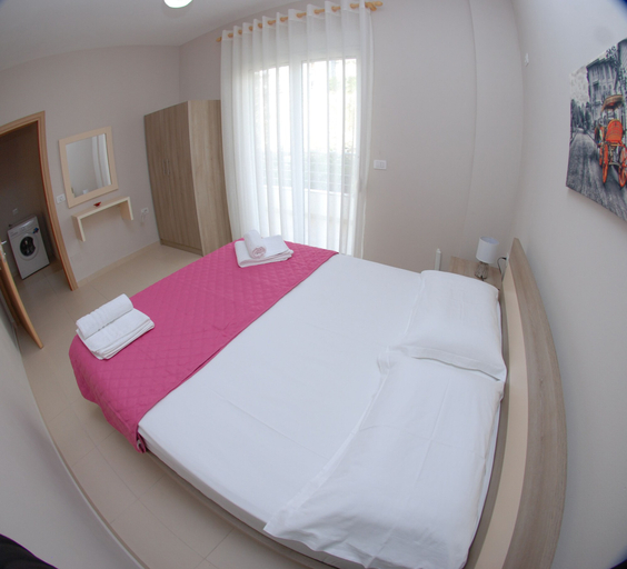 Bedroom 2, Wave Apartments Sarande, Sarandës