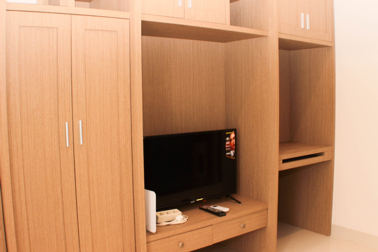 Others 4, Elegant and Strategic Loft Studio Apple 1 Condovilla Apartment By Travelio, South Jakarta