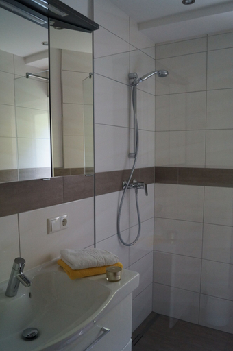 Bathroom 3, Landhaus Antonia, Zell am See