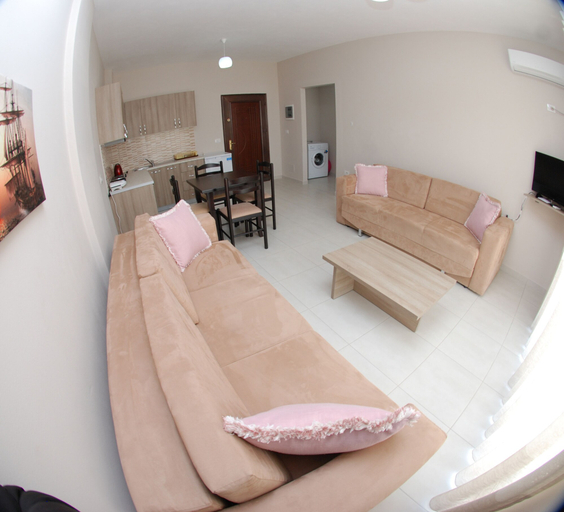 Others 5, Wave Apartments Sarande, Sarandës