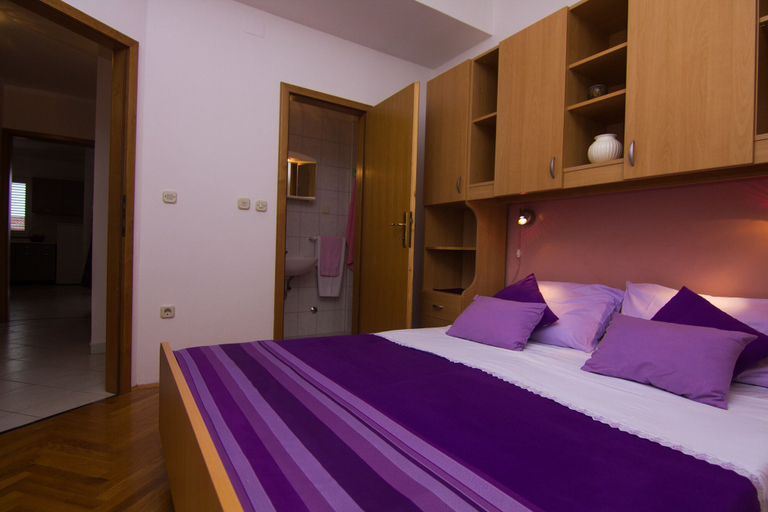 Bedroom 2, Apartments Dario, Krk