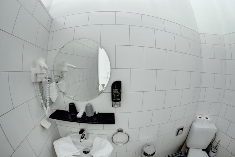 Bathroom 5, Urban Dreams, Antwerpen